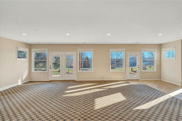 209 Park Shores CIR, Moneta, VA 24121