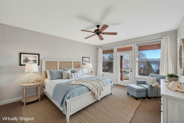 209 Park Shores CIR, Moneta, VA 24121