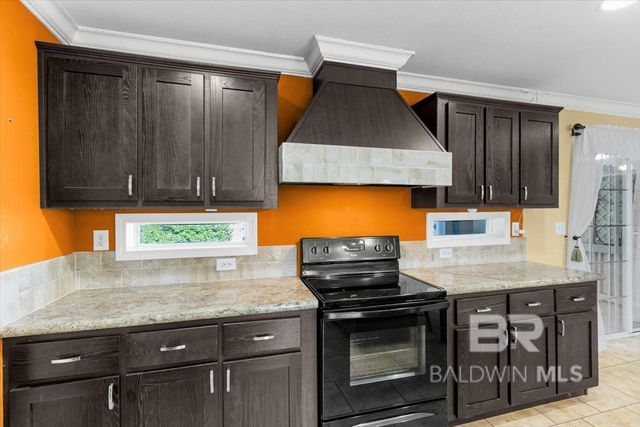 21644 West Side Loop, Silverhill, AL 36576