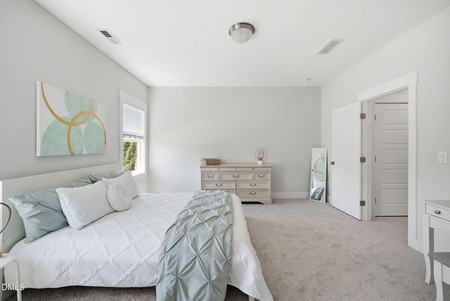 1519 Spring Overlook Lane, Hillsborough, NC 27278