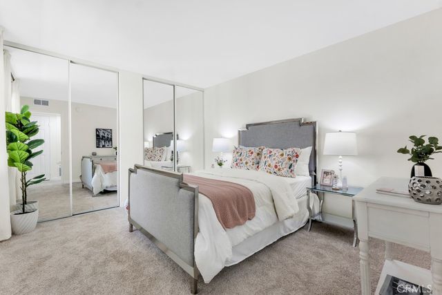 5535 Canoga Avenue 215, Woodland Hills, CA 91367