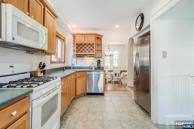 336 Demarest Avenue, Oradell, NJ 07649