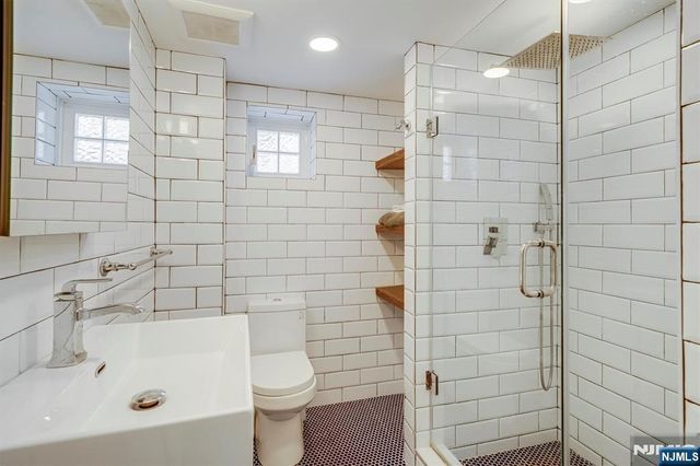 336 Demarest Avenue, Oradell, NJ 07649