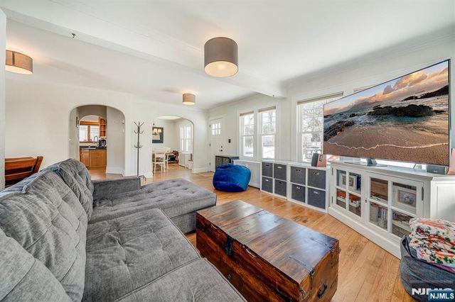 336 Demarest Avenue, Oradell, NJ 07649