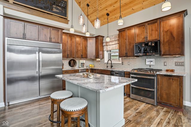 4441 Fields Lane, Terre Haute, IN 47802