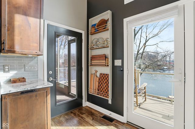 4441 Fields Lane, Terre Haute, IN 47802