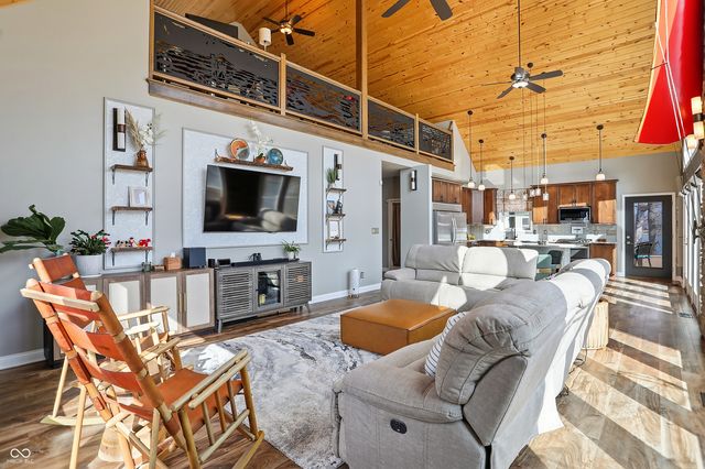 4441 Fields Lane, Terre Haute, IN 47802