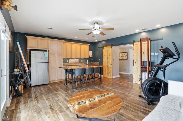 4441 Fields Lane, Terre Haute, IN 47802