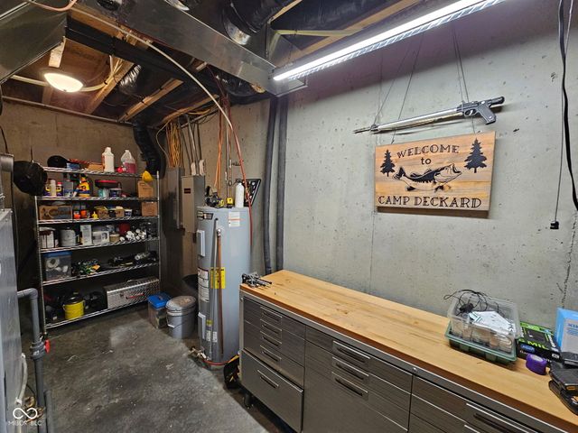 4441 Fields Lane, Terre Haute, IN 47802