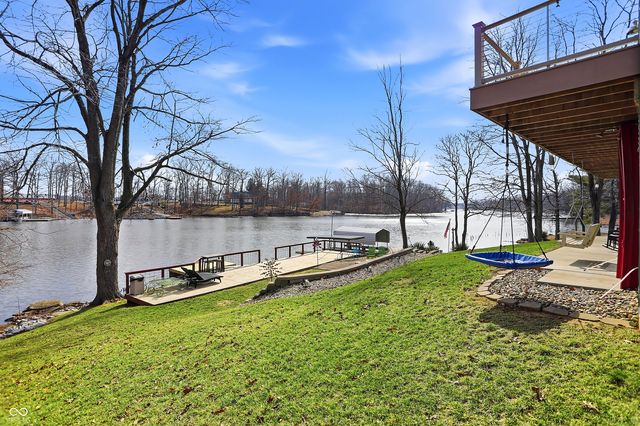 4441 Fields Lane, Terre Haute, IN 47802