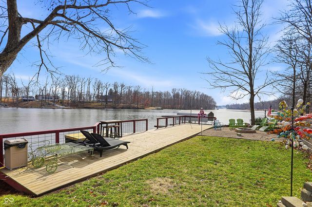 4441 Fields Lane, Terre Haute, IN 47802