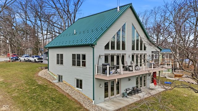 4441 Fields Lane, Terre Haute, IN 47802