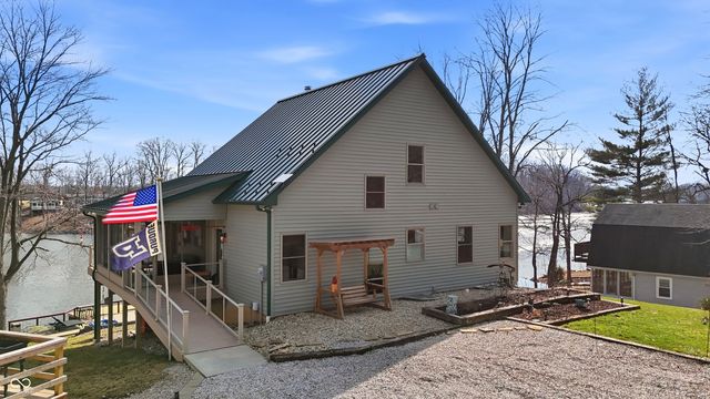 4441 Fields Lane, Terre Haute, IN 47802