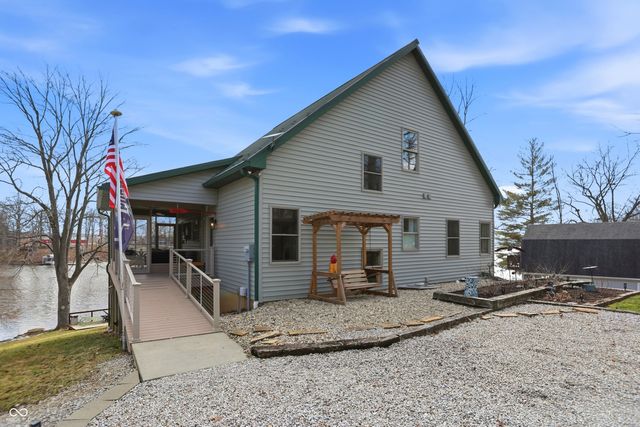 4441 Fields Lane, Terre Haute, IN 47802