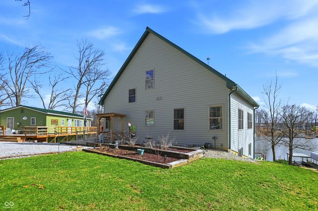 4441 Fields Lane, Terre Haute, IN 47802