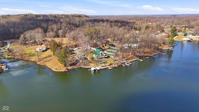 4441 Fields Lane, Terre Haute, IN 47802