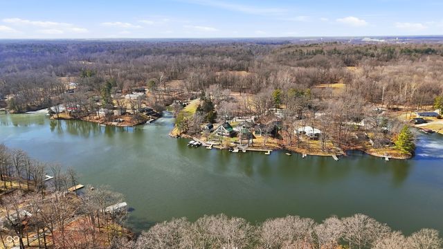 4441 Fields Lane, Terre Haute, IN 47802