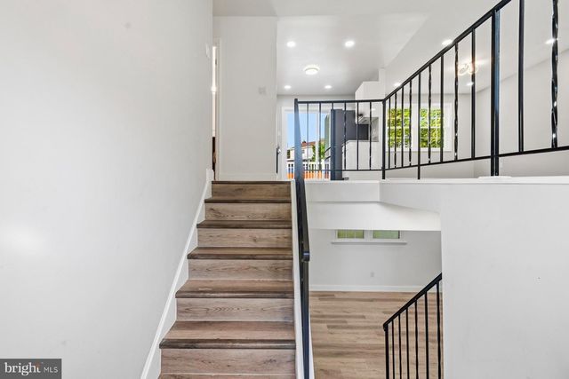 6301 LINUS DR, Baltimore, MD 21207