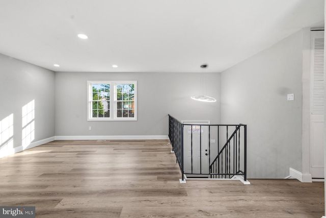 6301 LINUS DR, Baltimore, MD 21207