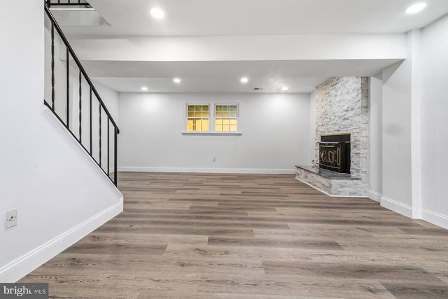 6301 LINUS DR, Baltimore, MD 21207