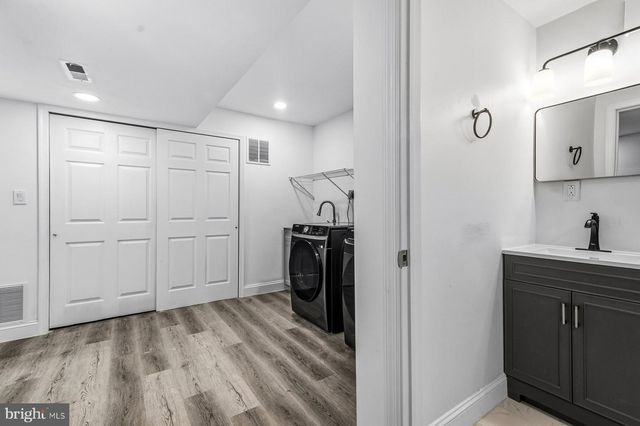 6301 LINUS DR, Baltimore, MD 21207