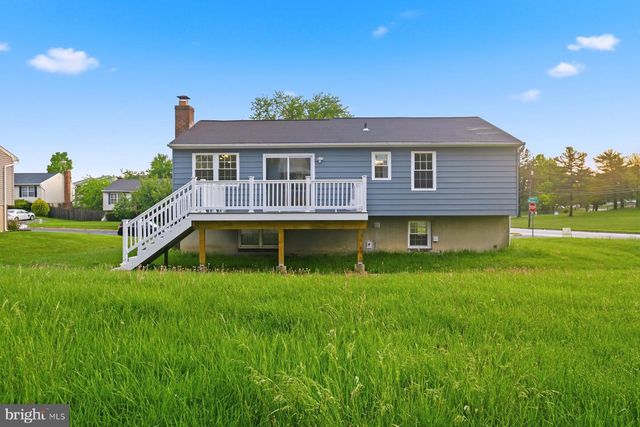 6301 LINUS DR, Baltimore, MD 21207