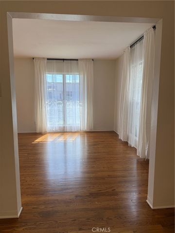 143 Pomona, Long Beach, CA 90803