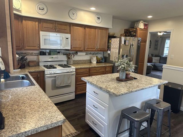 1408 Barham Avenue, Janesville, WI 53548