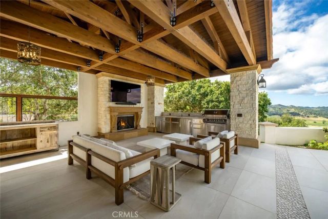 506 Bella Terra Court, San Luis Obispo, CA 93401