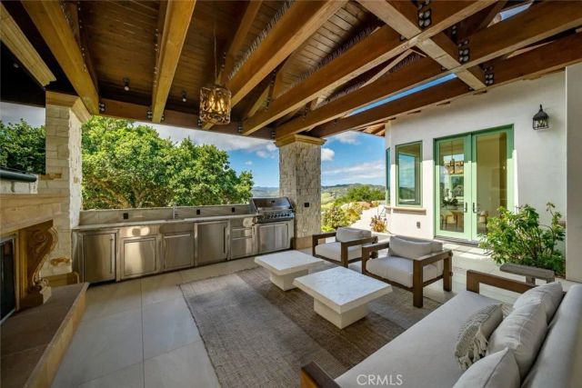 506 Bella Terra Court, San Luis Obispo, CA 93401
