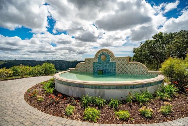 506 Bella Terra Court, San Luis Obispo, CA 93401