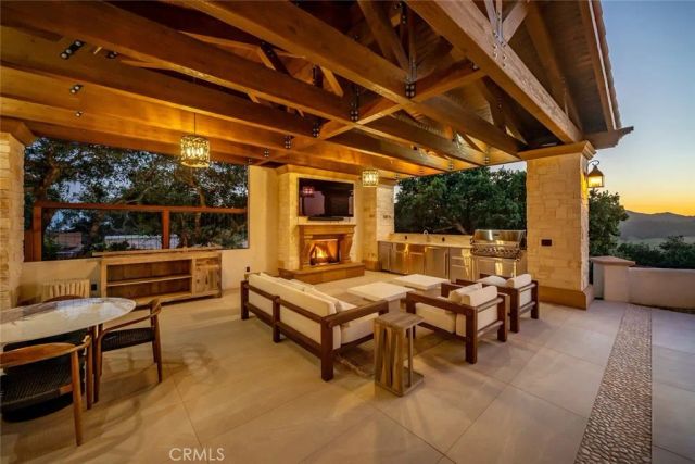 506 Bella Terra Court, San Luis Obispo, CA 93401
