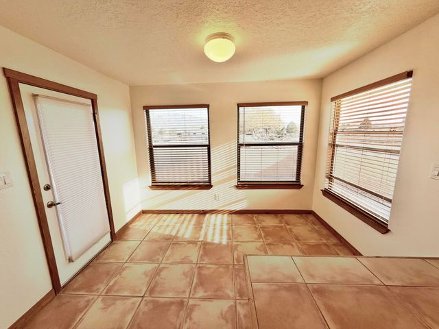 537 Dandelion Road, Corrales, NM 87048