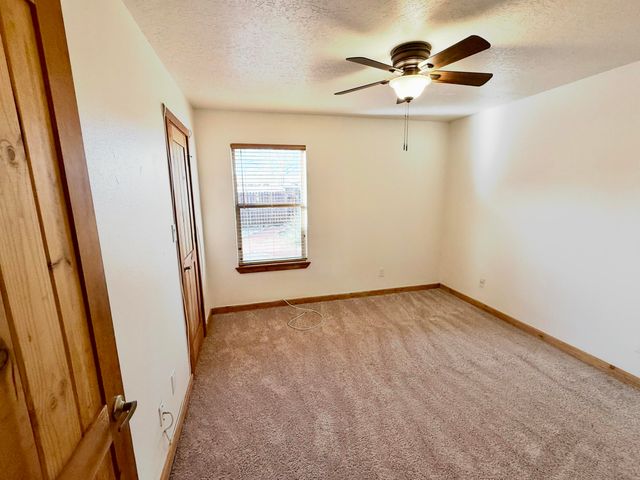 537 Dandelion Road, Corrales, NM 87048