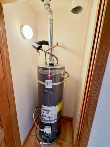 537 Dandelion Road, Corrales, NM 87048