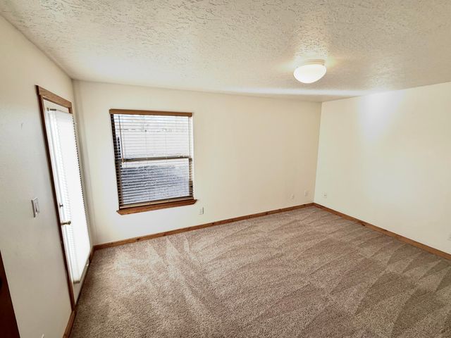 537 Dandelion Road, Corrales, NM 87048