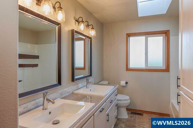 535 NW Morning Crest Pl, Sublimity, OR 97385