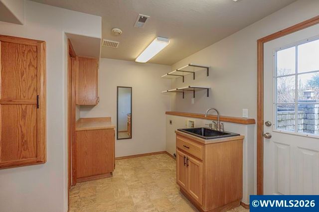 535 NW Morning Crest Pl, Sublimity, OR 97385