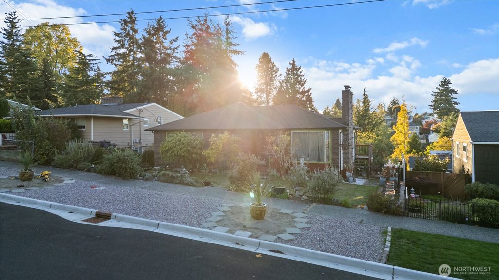 4712 N Mullen Street, Tacoma, WA 98407