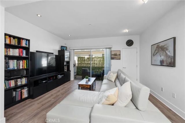 1700 Sawtelle Boulevard 317, Los Angeles, CA 90025