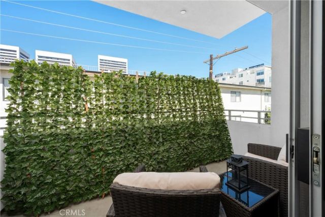 1700 Sawtelle Boulevard 317, Los Angeles, CA 90025