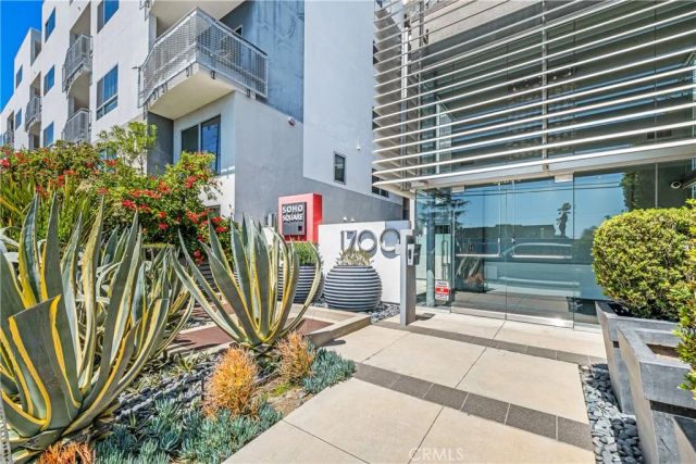 1700 Sawtelle Boulevard 317, Los Angeles, CA 90025