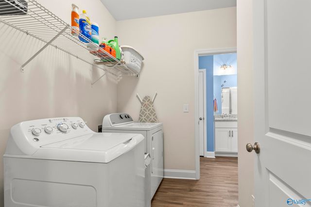 3221 Mcclellan Way SE, Decatur, AL 35603