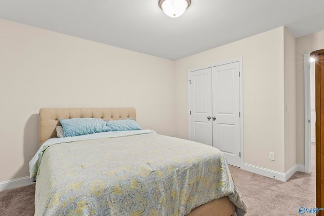 3221 Mcclellan Way SE, Decatur, AL 35603