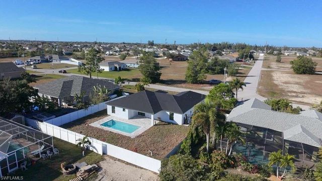 1213 NW 22nd PL, Cape Coral, FL 33993