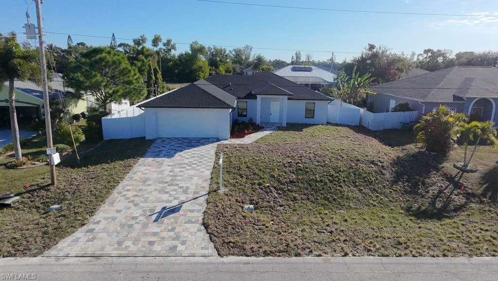 1213 NW 22nd PL, Cape Coral, FL 33993