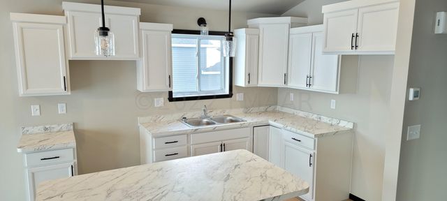 6735 Joseph Street, Horace, ND 58047