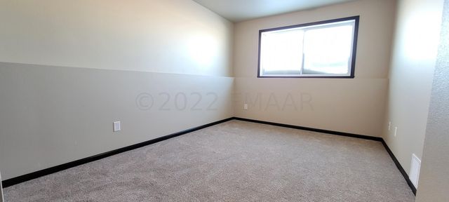 6735 Joseph Street, Horace, ND 58047