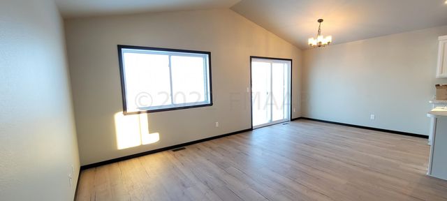 6735 Joseph Street, Horace, ND 58047