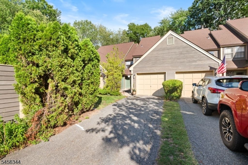 6 New Bedford Rd C, West Milford Twp., NJ 07480 — photo 3